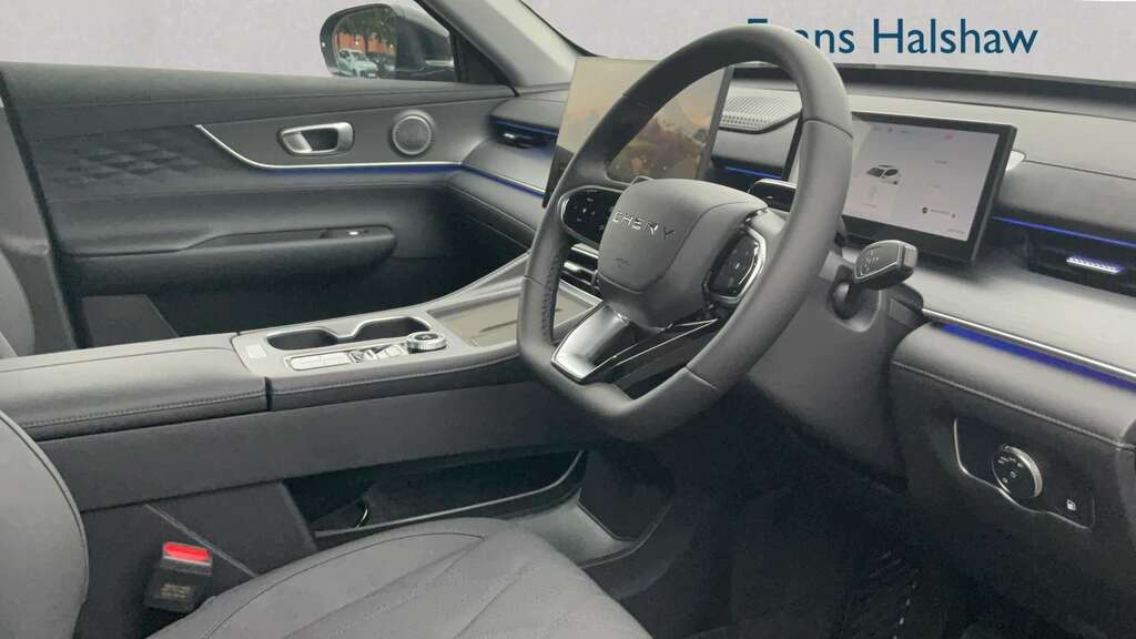 Chery Tiggo 8 1.5T Phev Aspire Dht 2026 Black #5