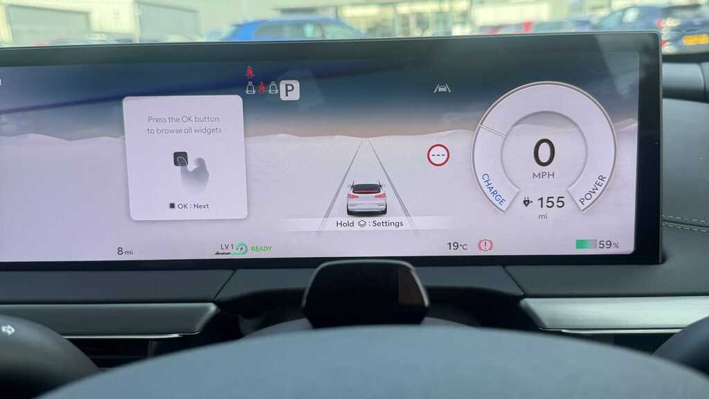 Genesis GV60 168Kw Pure 84Kwh White #15