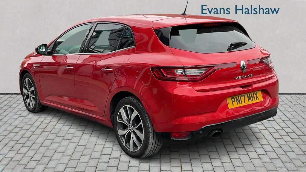 Renault Megane 1.2 Tce Dynamique S Nav 2017 Red
