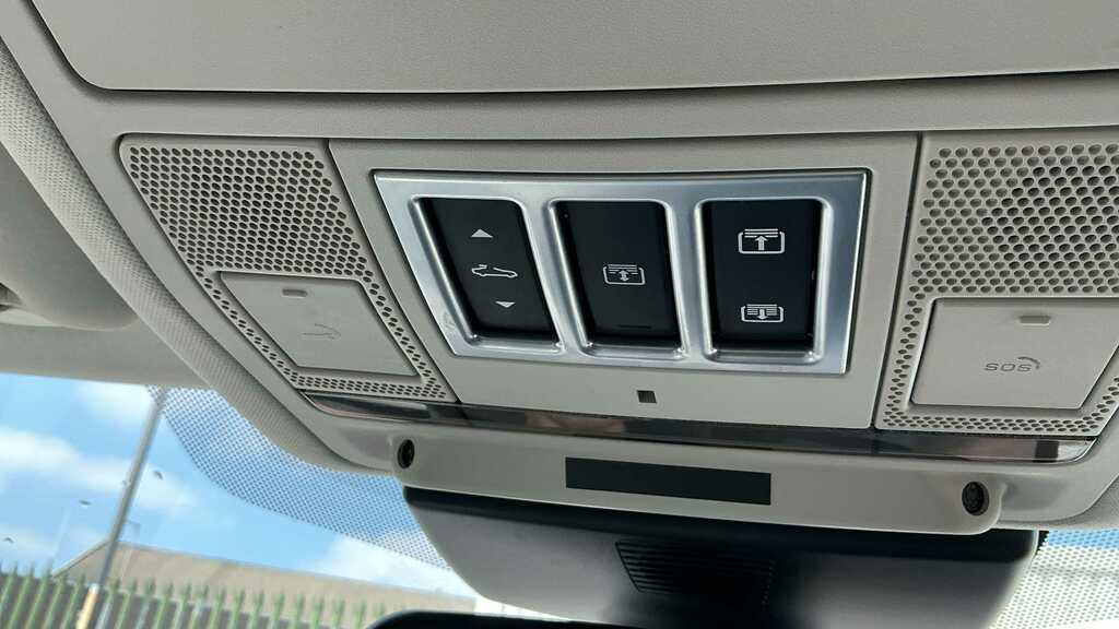 Jaguar XE Jaguar Xe Prestige D Grey #27