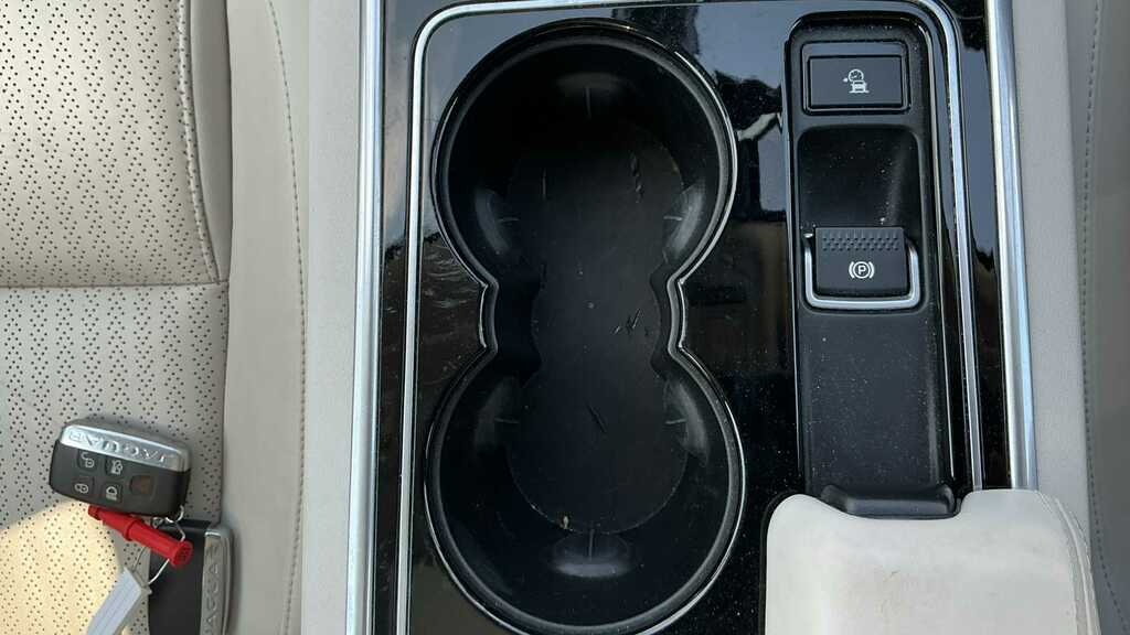 Jaguar XE Jaguar Xe Prestige D Grey #23