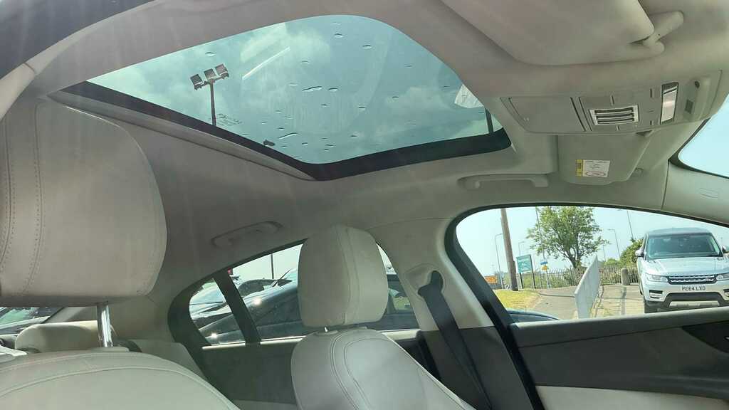 Jaguar XE Jaguar Xe Prestige D Grey #29