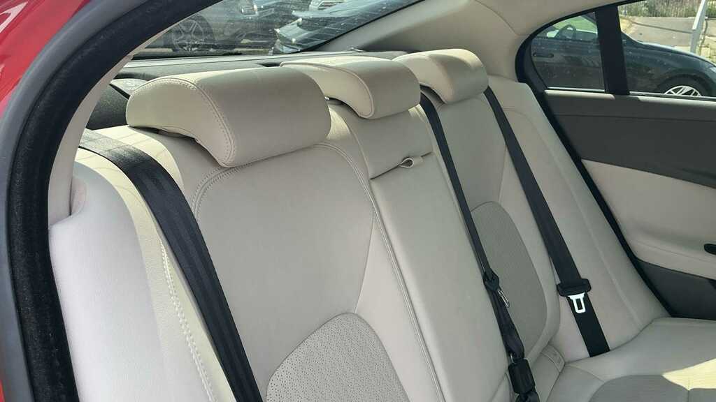 Jaguar XE Jaguar Xe Prestige D Grey #31