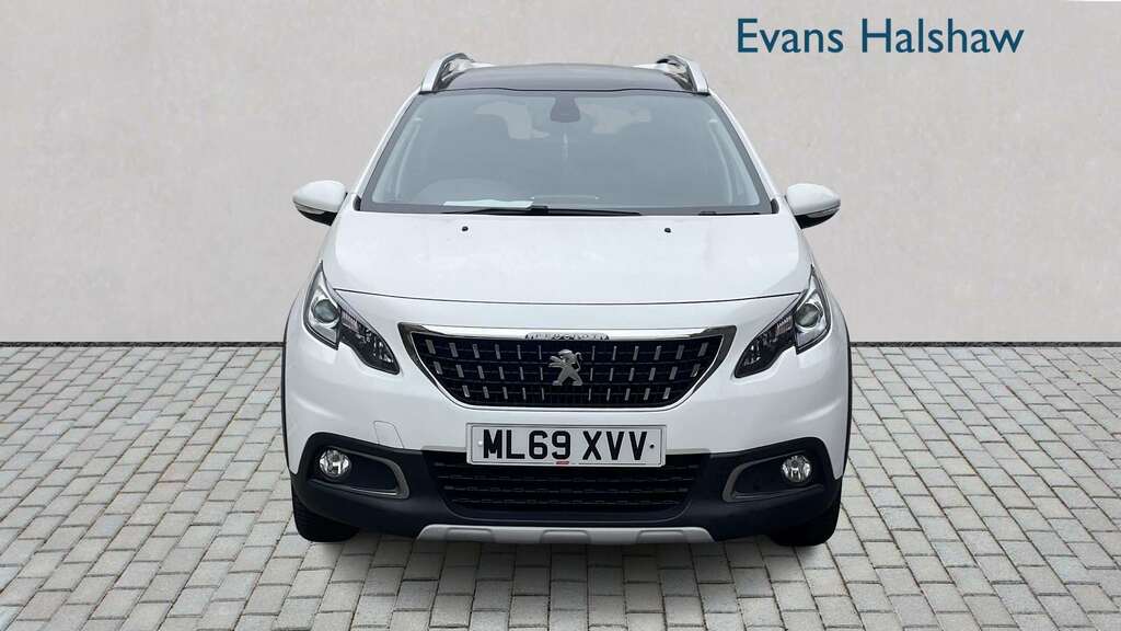 Peugeot 2008 1.2 Puretech 110 Allure Premium 2019 White #5