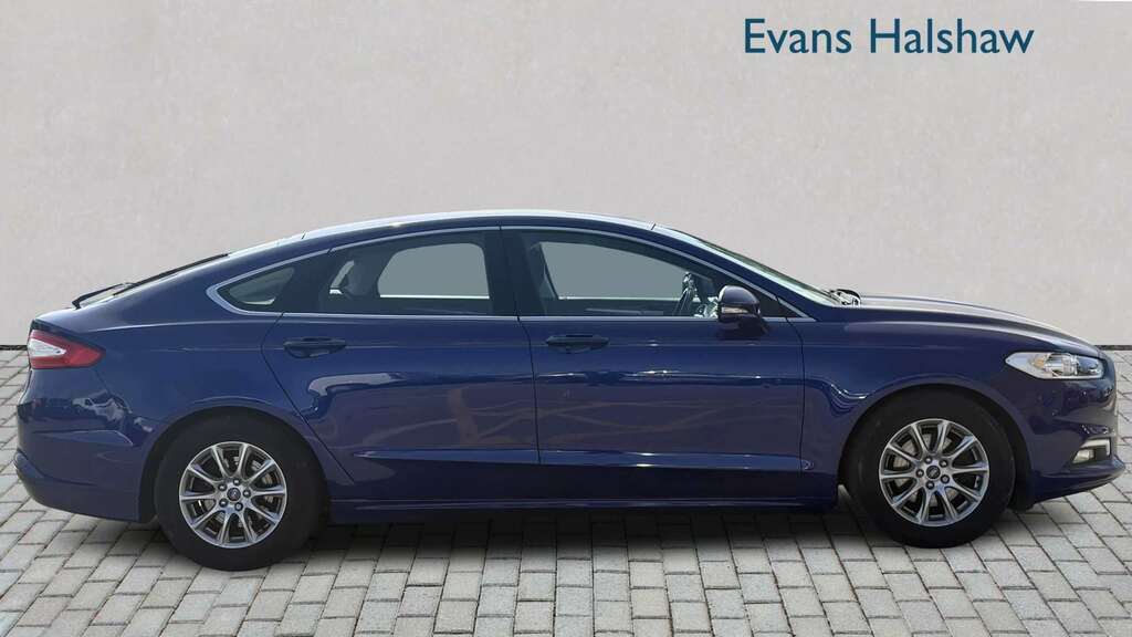 Ford Mondeo 1.5 Tdci Econetic Zetec Nav 2016 Blue #2