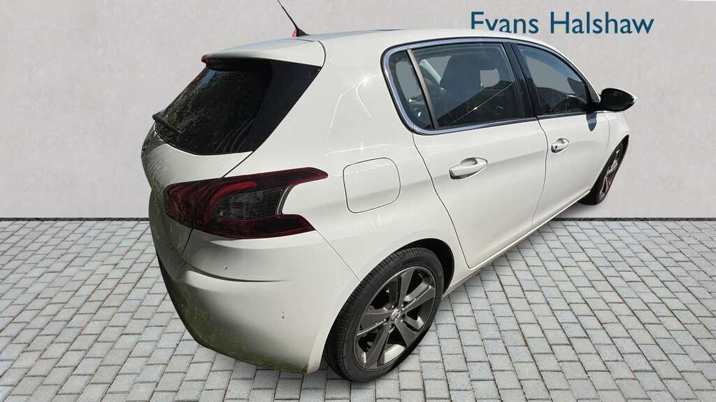 Peugeot 308 1.2 Puretech 130 Allure 2019 White