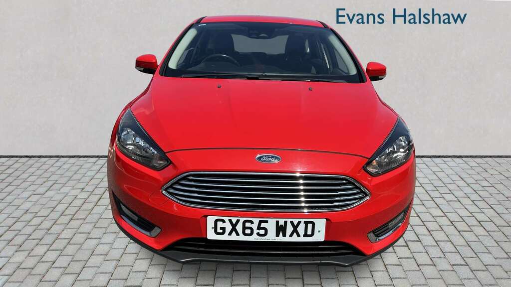 Ford Focus 1.6 125 Titanium Powershift 2015 Red #2