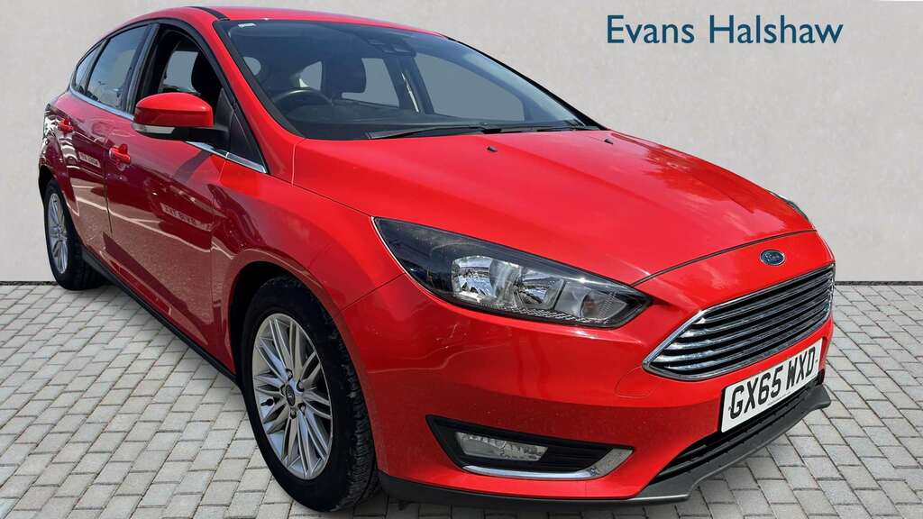Ford Focus 1.6 125 Titanium Powershift 2015 Red