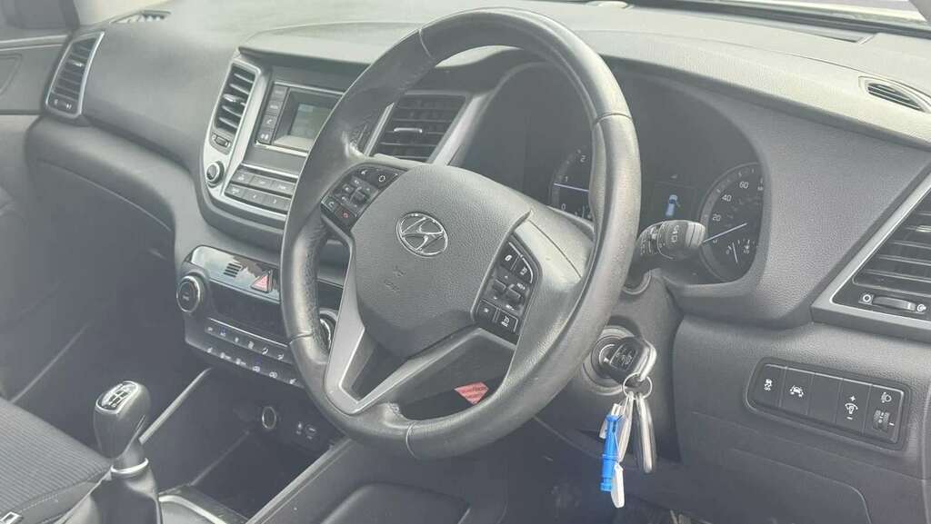 Hyundai Tucson Se Nav Black #5