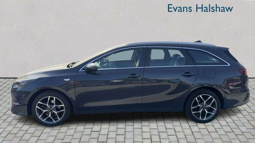Kia Ceed Kia Hatchback 1.6 Crdi 48V Isg Gt-line Black #3