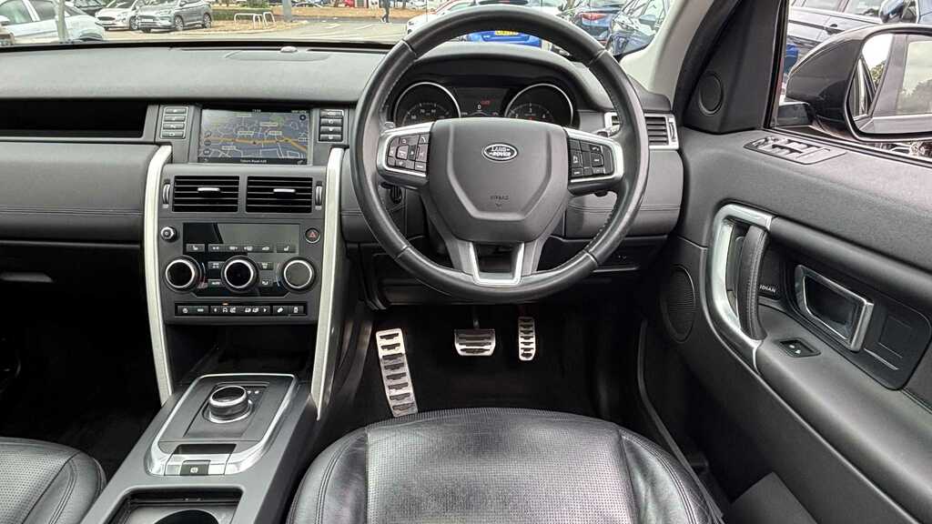 Land Rover Discovery Sport 2.0 Td4 180 Hse 2017 Black #5