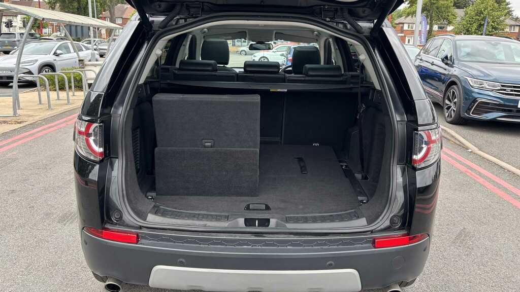 Land Rover Discovery Sport 2.0 Td4 180 Hse 2017 Black #6