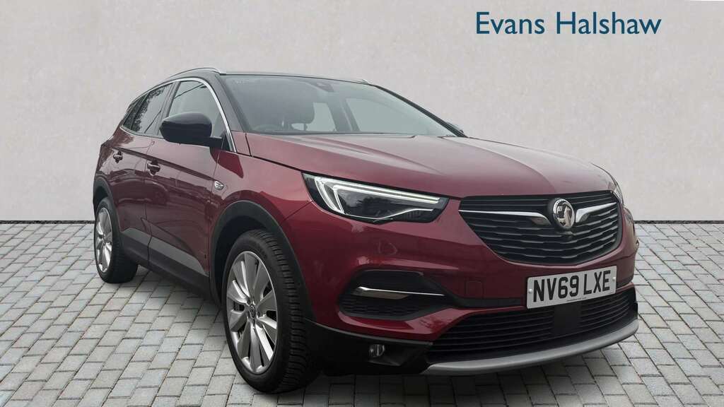 Vauxhall Grandland X 1.6 Hybrid4 300 Ultimate Nav 2020 NV69LXE Red