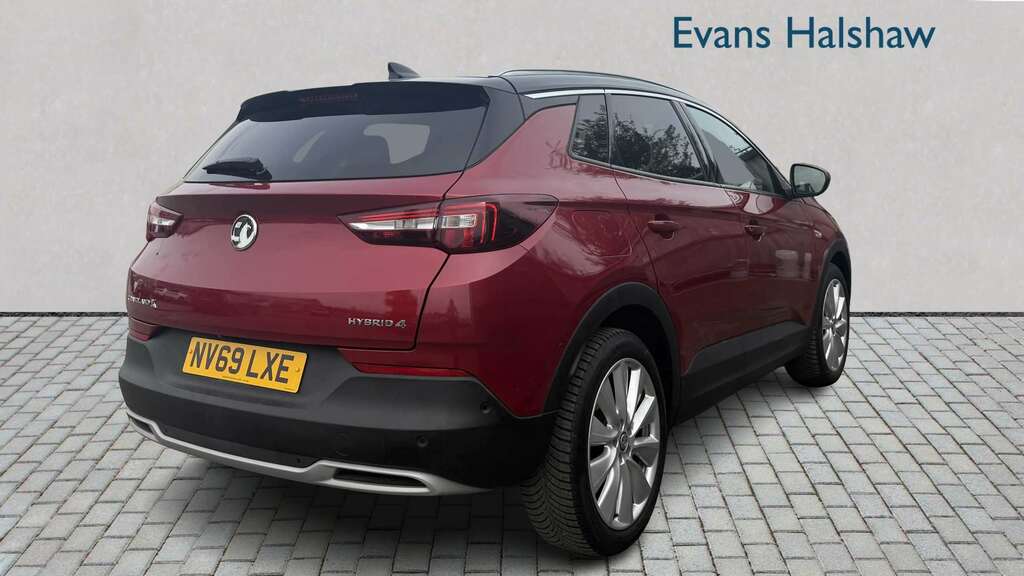 Vauxhall Grandland X 1.6 Hybrid4 300 Ultimate Nav 2020 NV69LXE Red #6