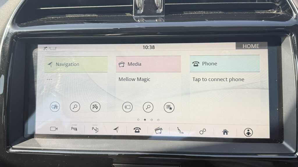 Jaguar XE Jaguar 2.0D R-dynamic S Saloon Red #19