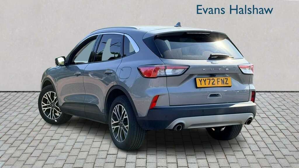Ford Kuga 1.5 Ecoboost 150 Titanium Edition 2022 YY72FWZ Silver #2