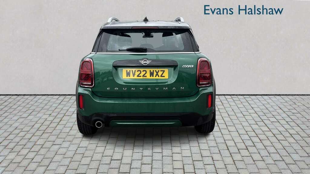 Mini Countryman 1.5 Cooper Classic 2022 Green #5
