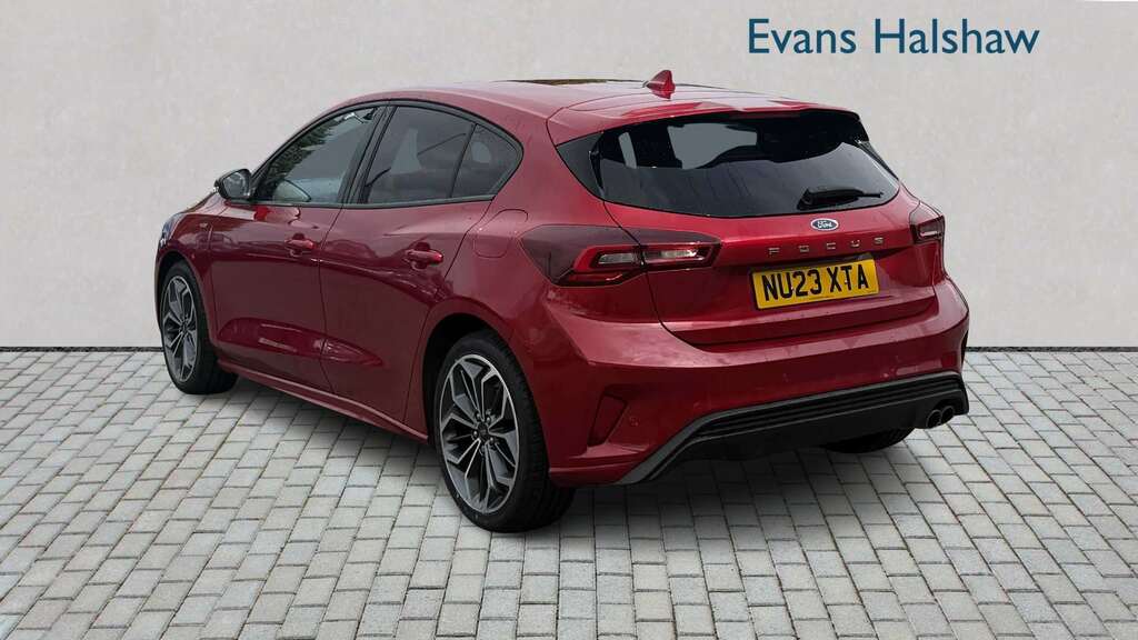 Ford Focus 1.0 Ecoboost St-line X 2023 NU23XTA Red #2