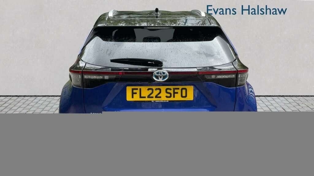 Toyota Yaris Cross 1.5 Hybrid Dynamic Cvt 2022 FL22SFO Blue #2