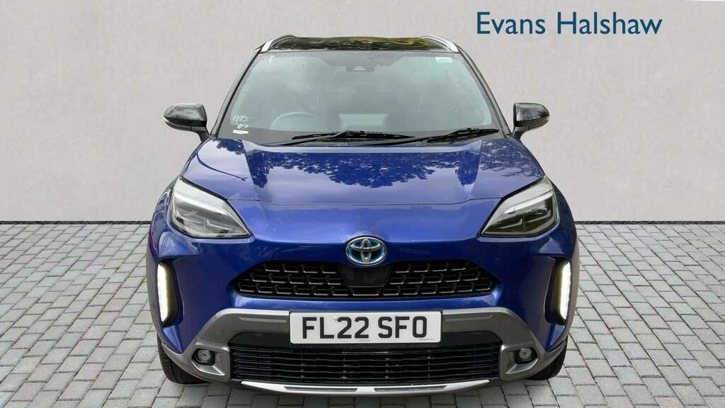 Toyota Yaris Cross 1.5 Hybrid Dynamic Cvt 2022 Blue