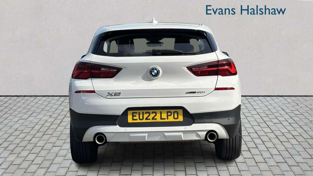 BMW X2 Sdrive 20I 178 Sport Step 2022 White #2