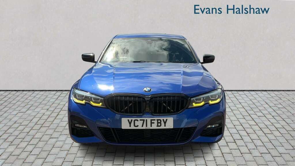 BMW 3 Series 330E M Sport Step Black #4