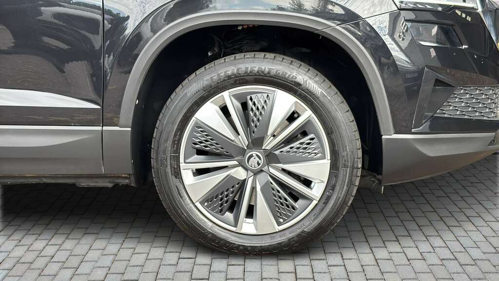 Skoda Karoq 1.5 Tsi Se Drive Dsg 2023 Black #5