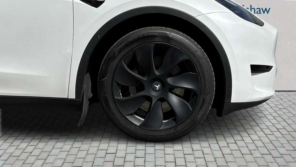 Tesla Model Y Rwd 2023 White #6