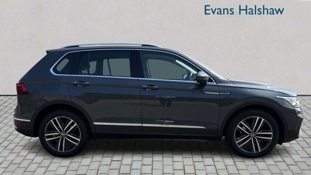 Volkswagen Tiguan 1.5 Tsi 150 Elegance Dsg 2023 PL23AHU Grey #2
