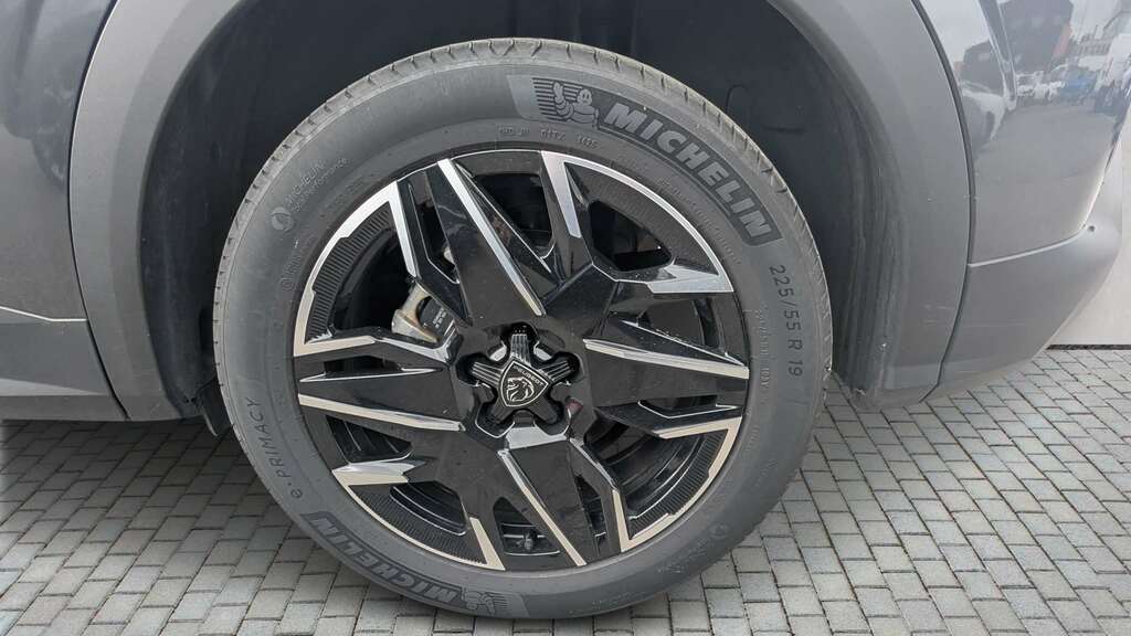 Peugeot 3008 1.2 Hybrid 136 Allure E-dsc6 2025 Grey #6