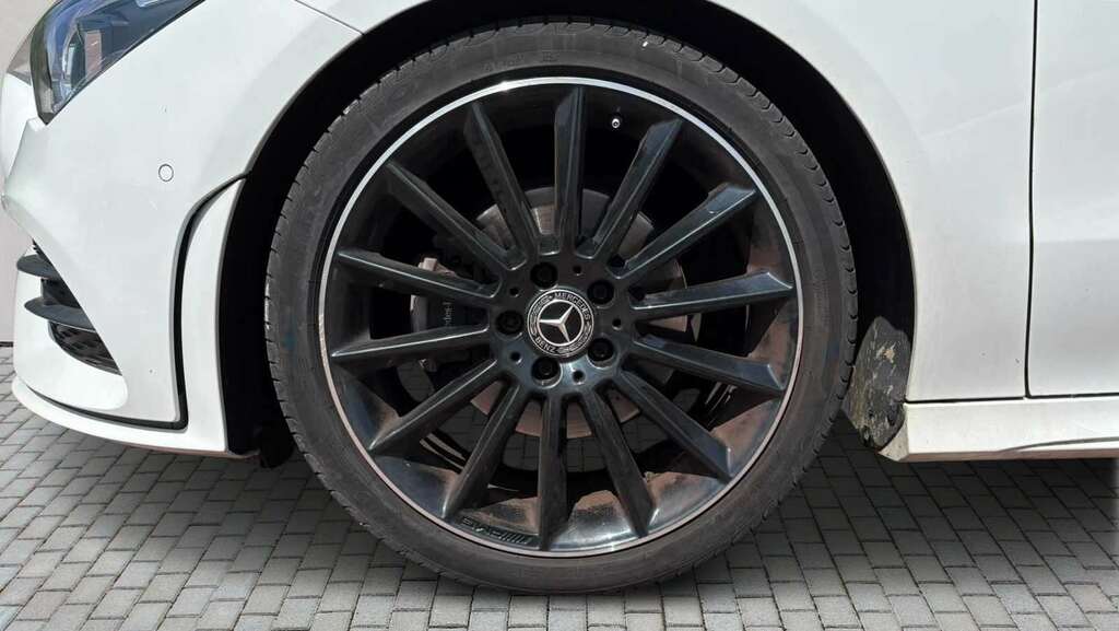 Mercedes-Benz CLA Class 180 Amg Line Premium Night Ed Tip 2022 White #2