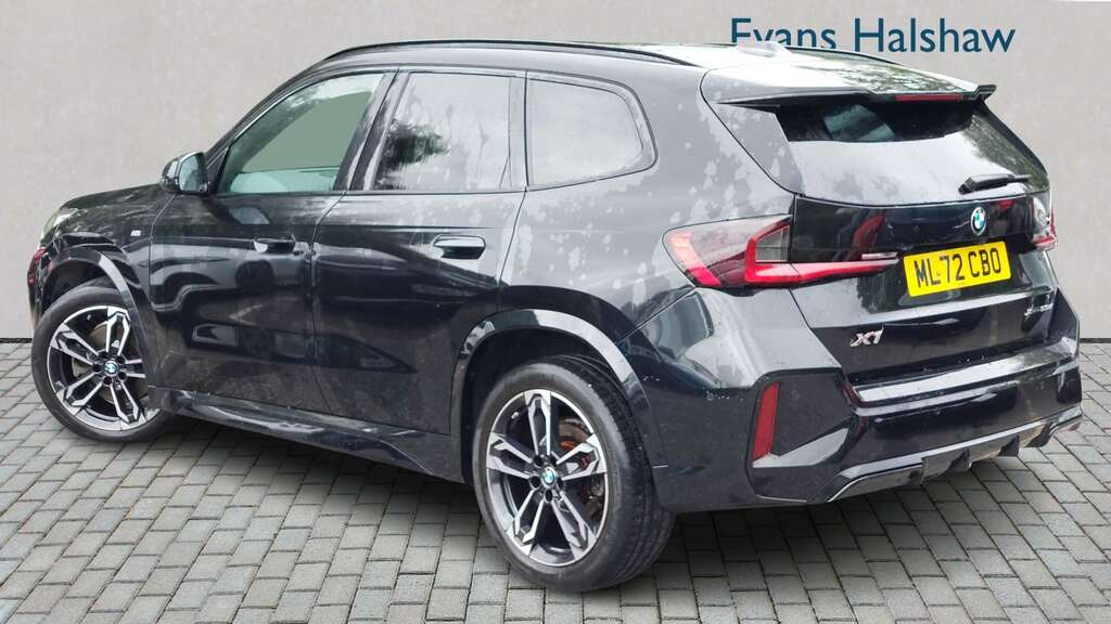 BMW X1 Xdrive 23D Mht M Sport Premier Step 2022 Black #3