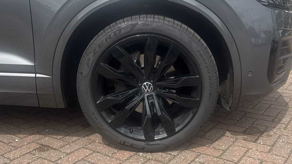 Volkswagen Touareg 3.0 V6 Tdi 4Motion Black Edition Tip 2023 Grey #5
