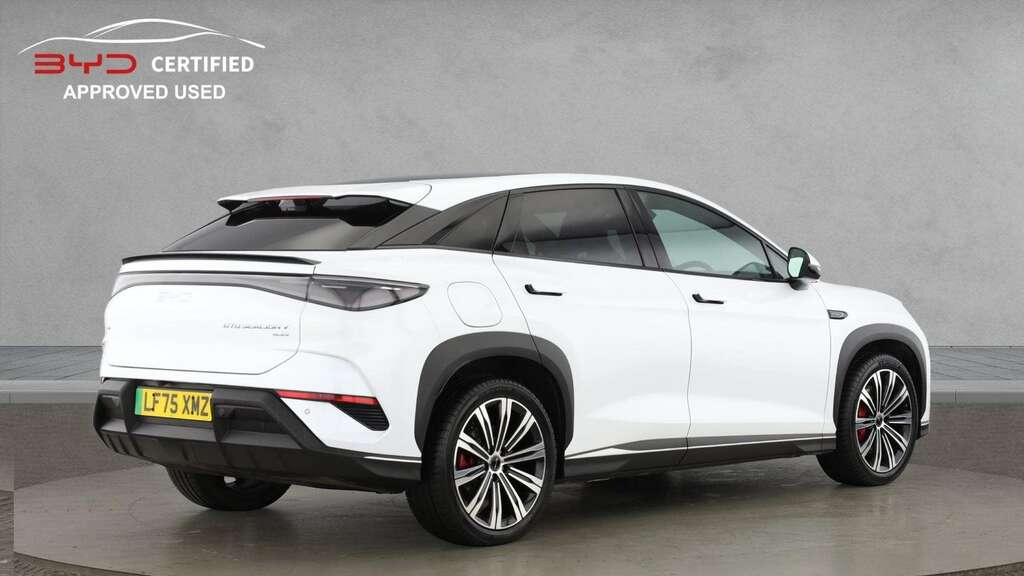 Byd Sealion 7 390Kw Design Awd 83Kwh 2025 White #3