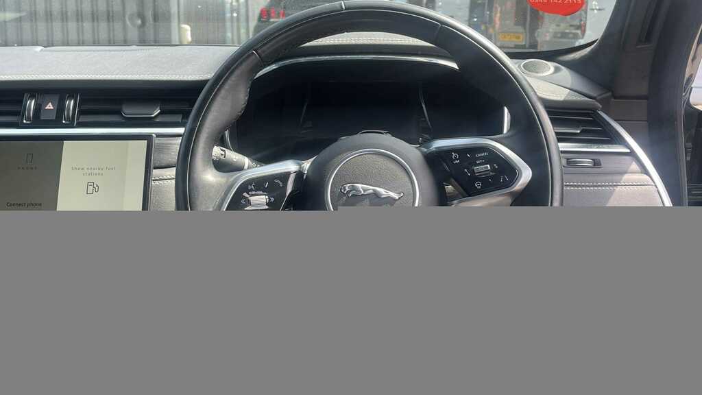 Jaguar F-Pace 2.0 P250 R-dynamic Hse Black Awd 2023 Black #4