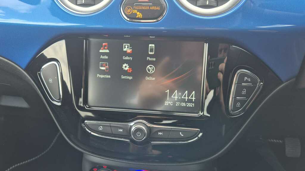 Vauxhall Adam 1.2I Rocks Air White #10