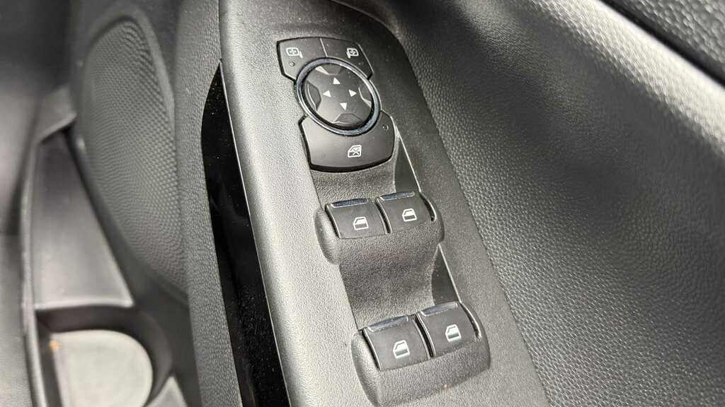 Ford Ecosport Titanium Grey #25