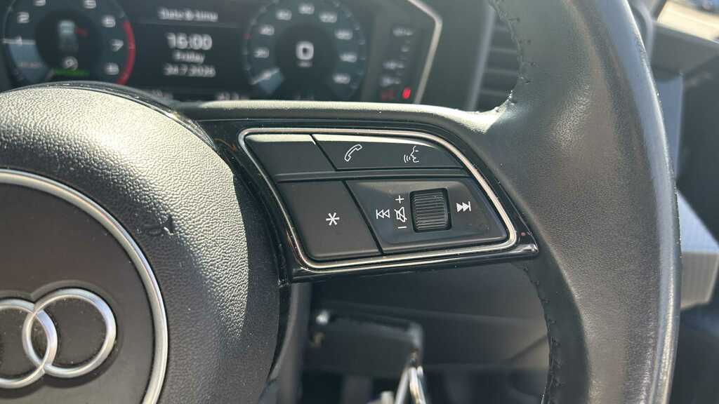 Audi A1 A1 Sport Nav Tfsi Black #21