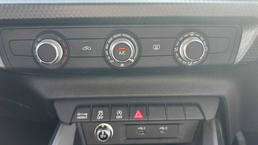 Audi A1 A1 Sport Nav Tfsi Black #27