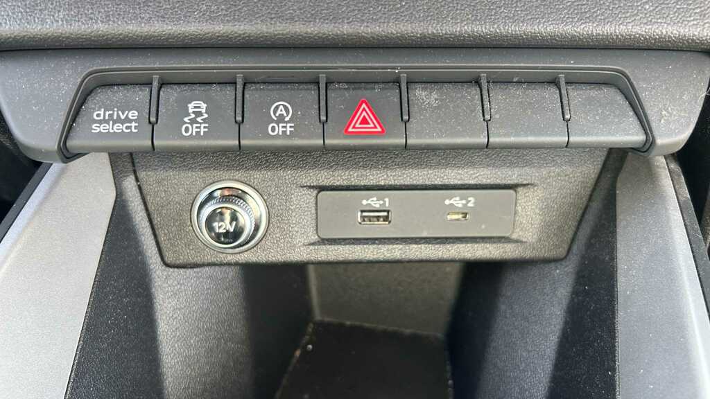Audi A1 A1 Sport Nav Tfsi Black #28