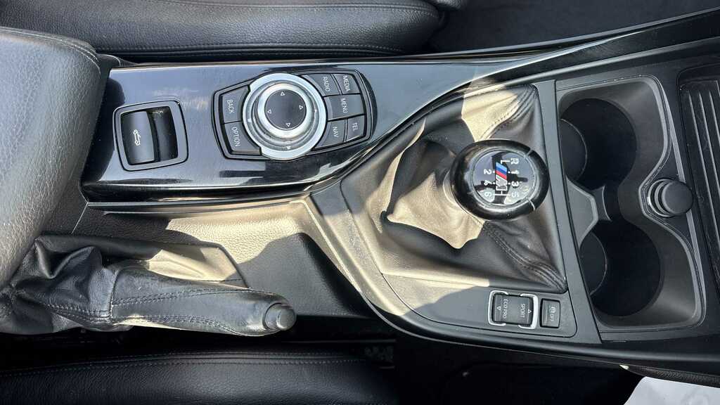 BMW 2 Series 220D M Sport White #17