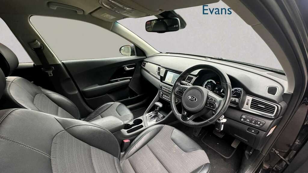 Kia Niro 1.6 Gdi Hybrid 2 Dct 2019 Black #5