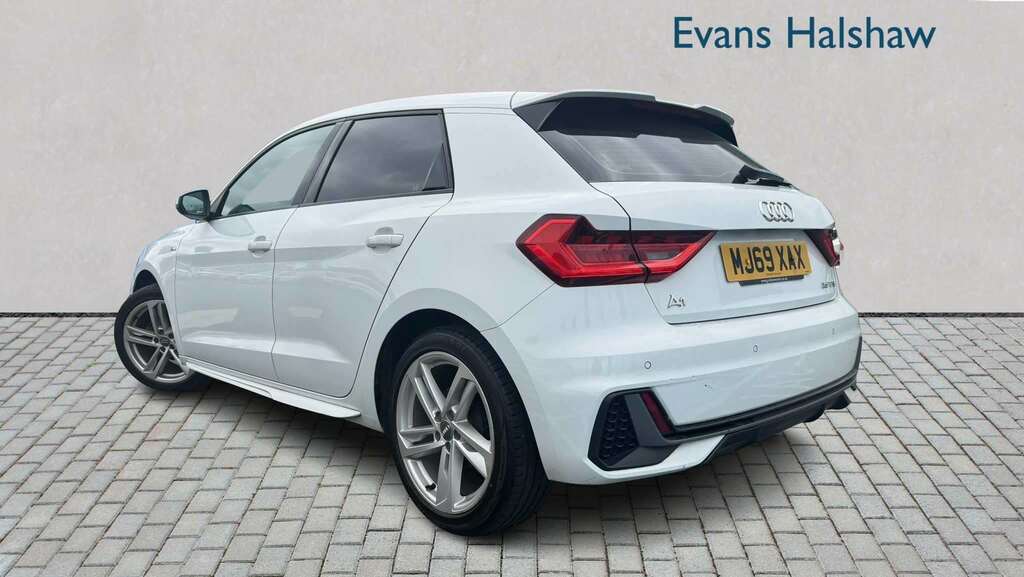 Audi A1 35 Tfsi S Line S Tronic Grey #1