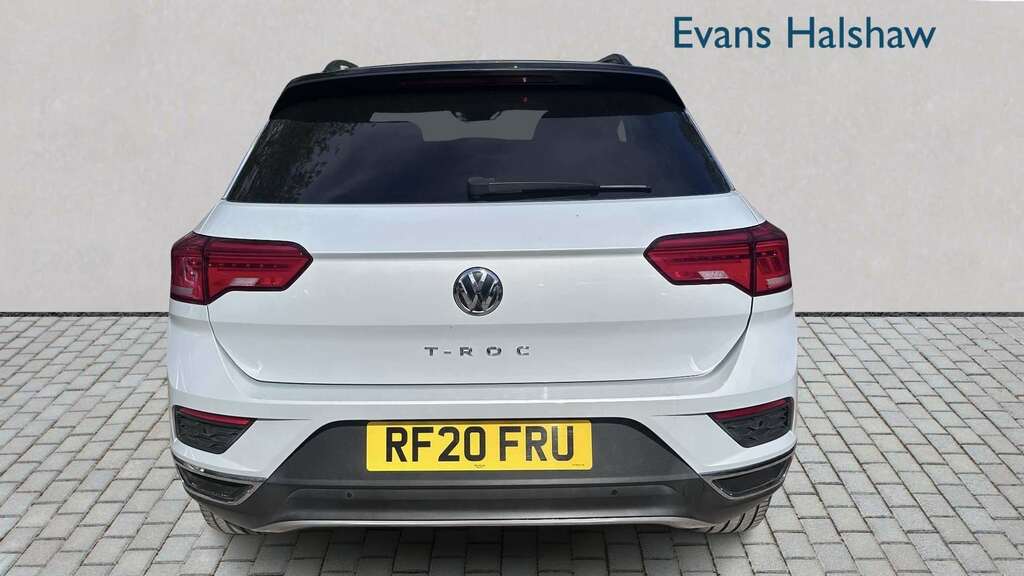 Volkswagen T-Roc 1.5 Tsi Evo Design Dsg 2020 RF20FRU White #4