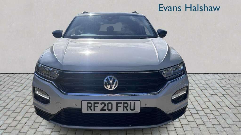 Volkswagen T-Roc 1.5 Tsi Evo Design Dsg 2020 White #2