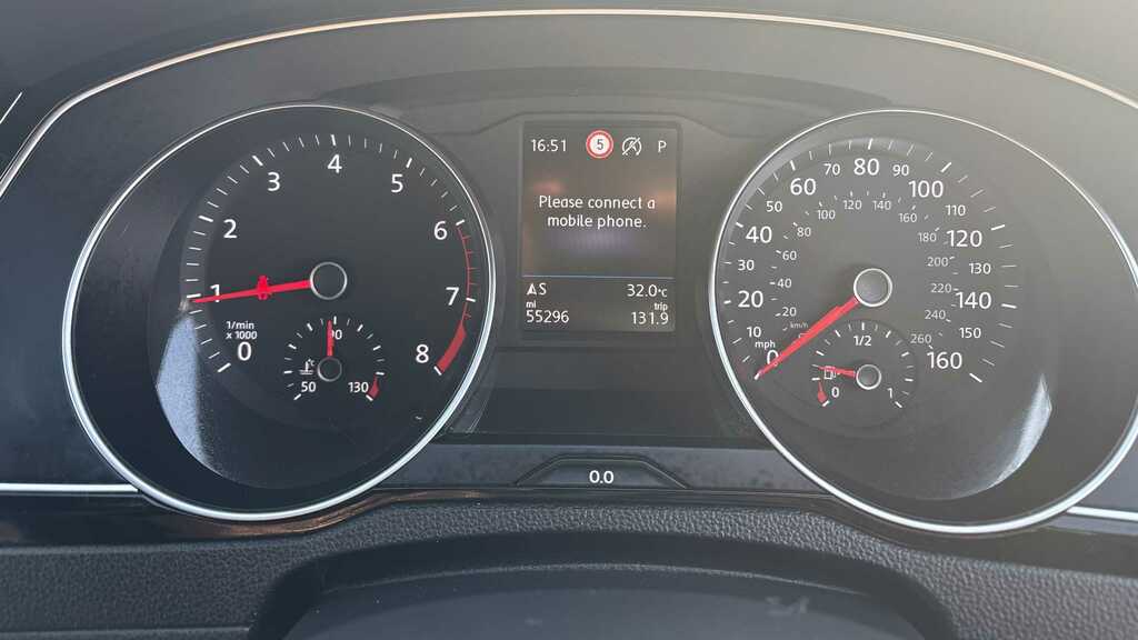 Volkswagen Passat Gte Advance Dsg White #15