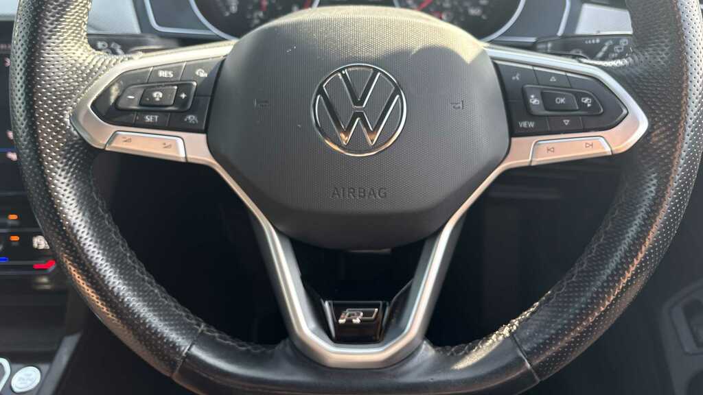 Volkswagen Passat Gte Advance Dsg White #16