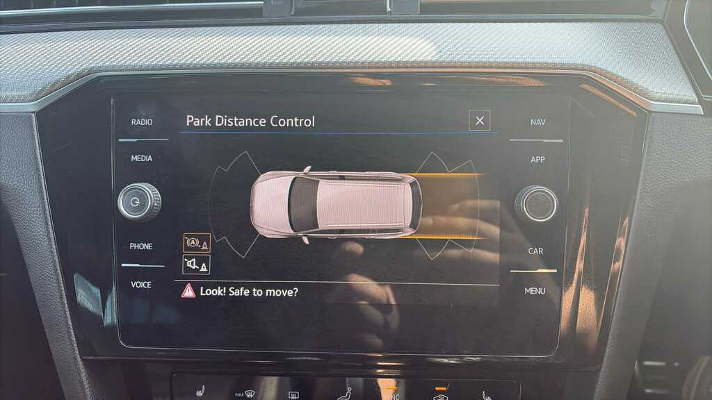 Volkswagen Passat Gte Advance Dsg White #13