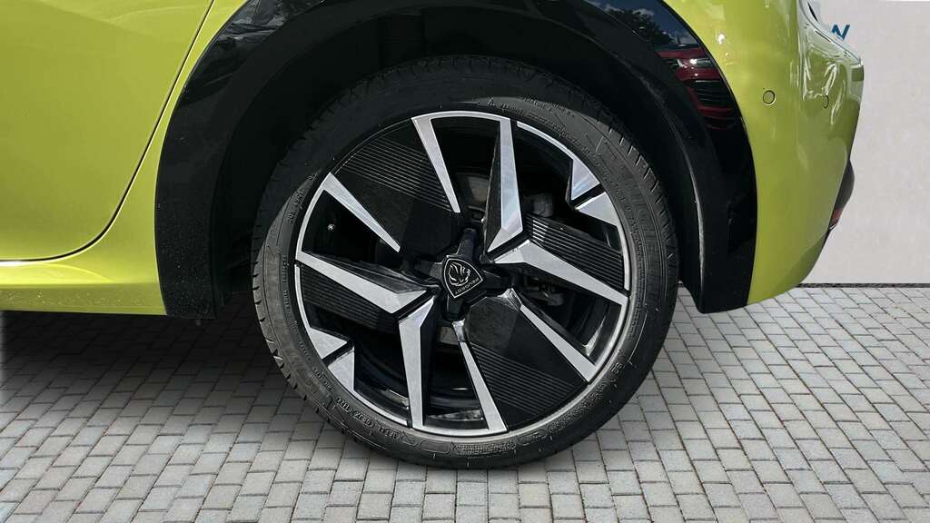 Peugeot e-208 115Kw Gt 51Kwh 2025 Yellow #5