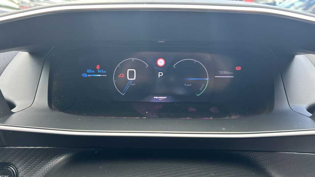 Peugeot e-208 100Kw Gt 50Kwh Black #8